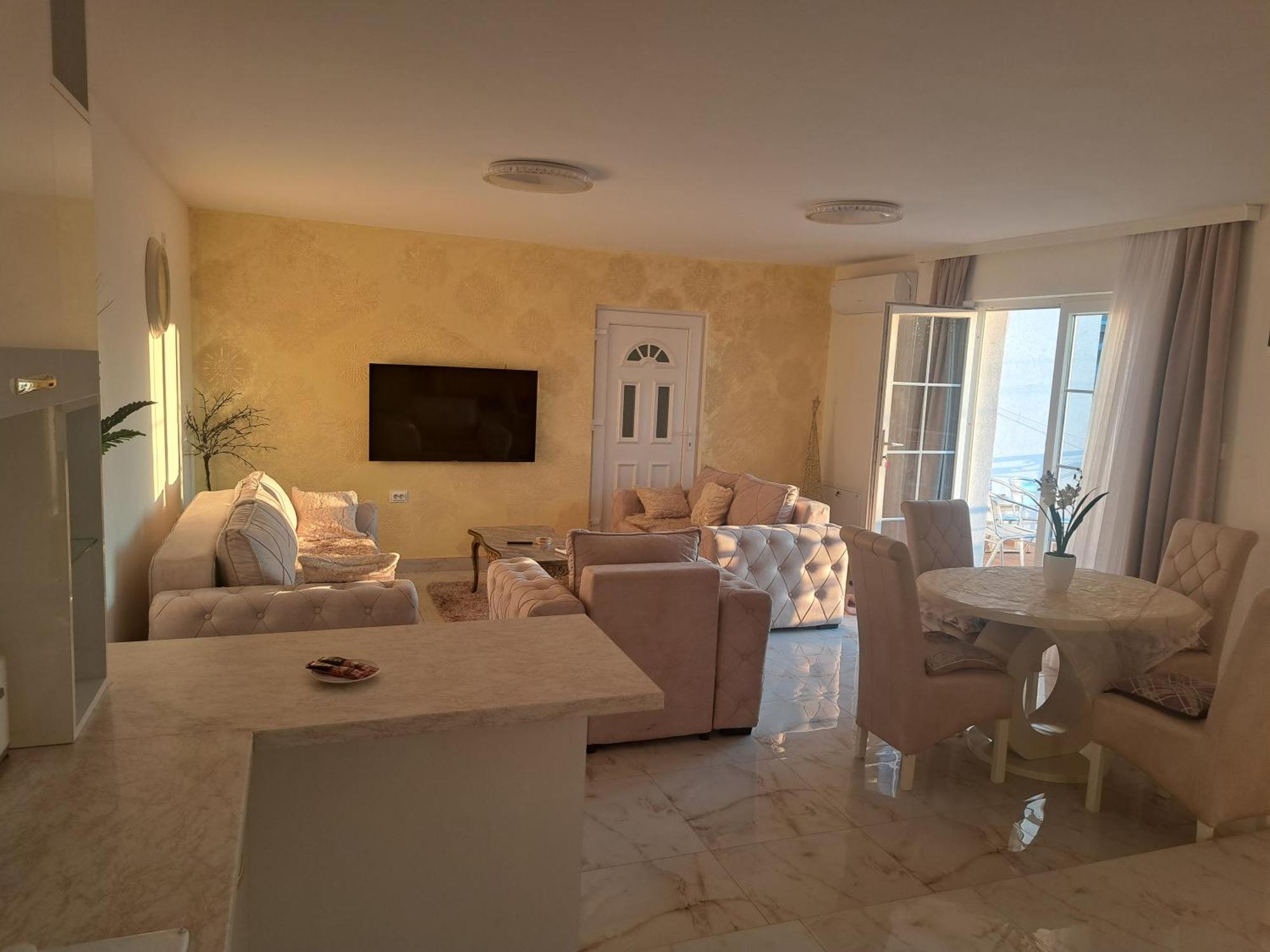 Dina Lux Apartman Ягодина Экстерьер фото